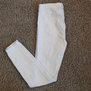 White A&F Jean Leggings.